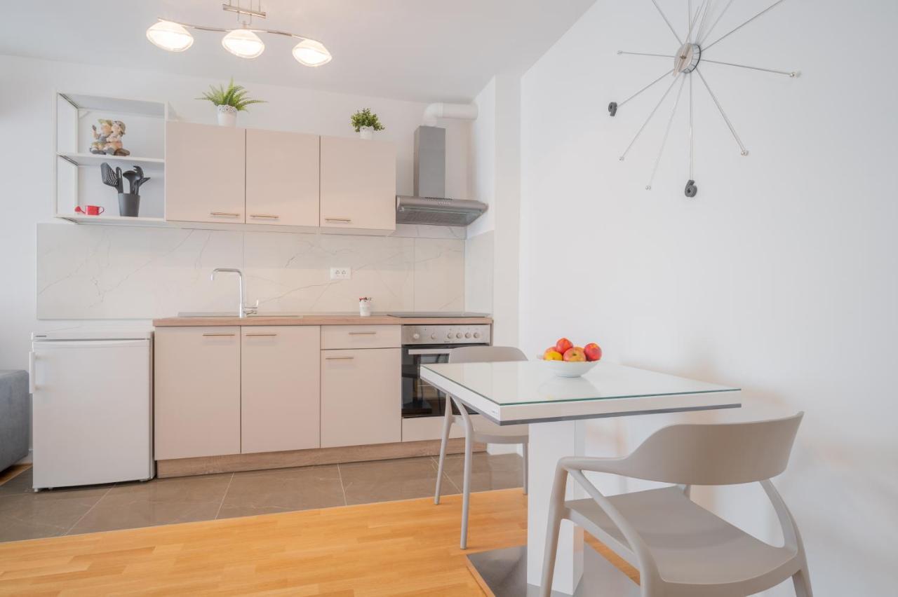 Luxury Apartment Solinka With Private Parking المظهر الخارجي الصورة